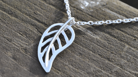 Single Silver Leaf Pendant