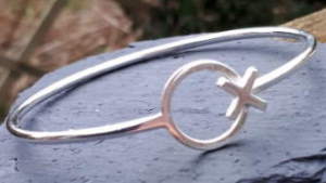 Hugs and Kisses Silver Bangle